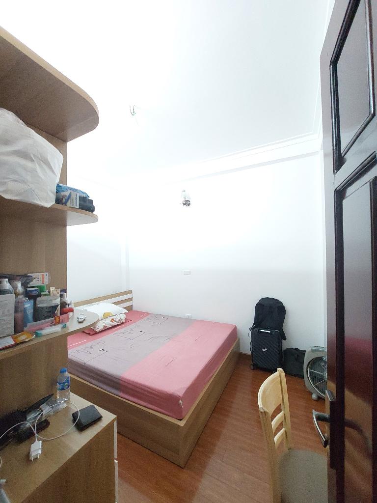 Bán nhà Trường Chinh - diện tích 34m2 4 tầng - Nhà đẹp ở ngay, tặng full nội thất - giá 9 tỷ