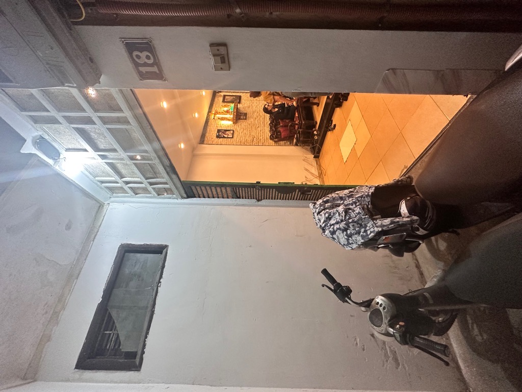 Bán nhà An Trạch - diện tích 41.6m2 6 tầng - Ô chờ thang máy - giá 11,5 tỷ