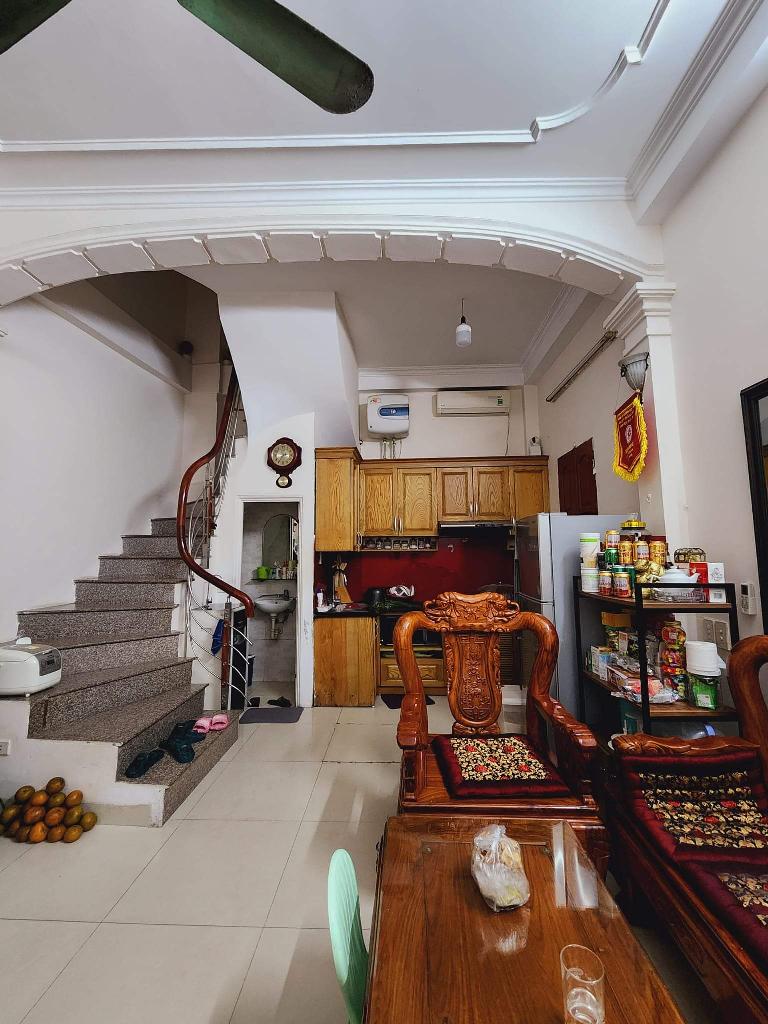 Bán nhà Giáp Nhất - diện tích 100m2 4 tầng - Mặt phố, kinh doanh đỉnh - giá 16,5 tỷ