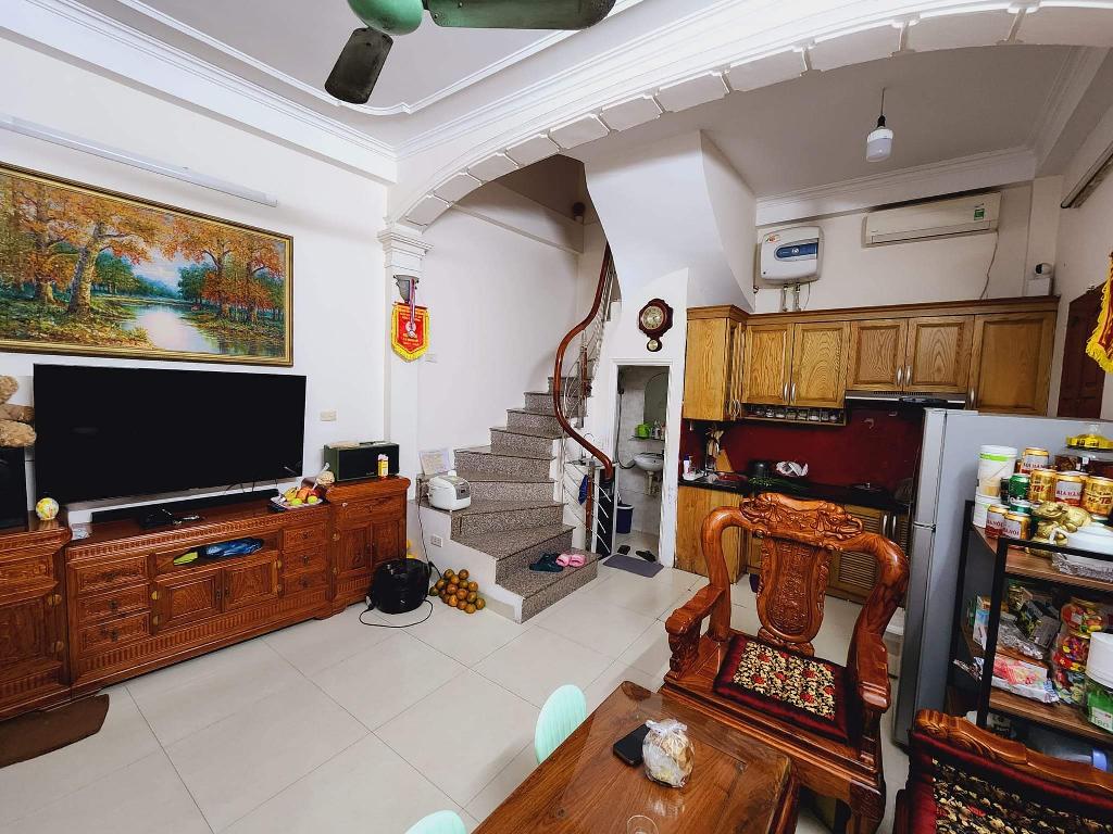 Bán nhà Giáp Nhất - diện tích 100m2 4 tầng - Mặt phố, kinh doanh đỉnh - giá 16,5 tỷ