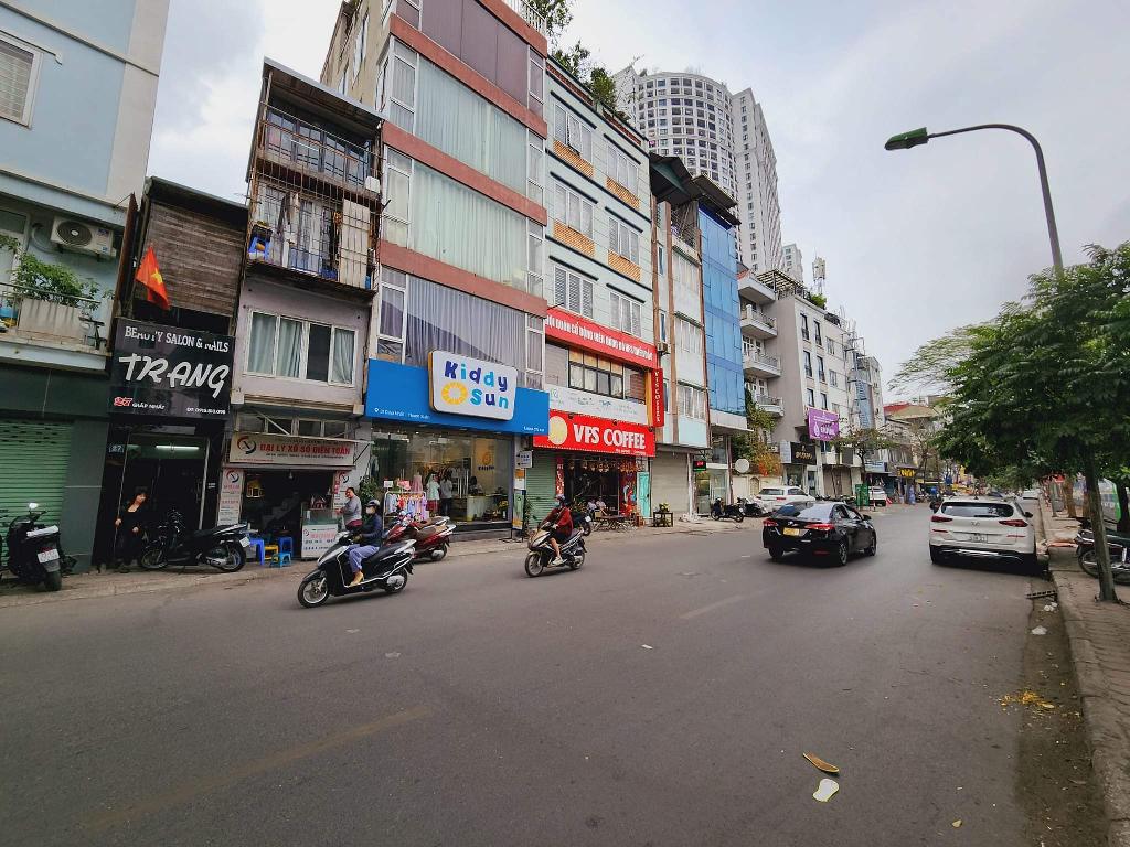 Bán nhà Giáp Nhất - diện tích 100m2 4 tầng - Mặt phố, kinh doanh đỉnh - giá 16,5 tỷ