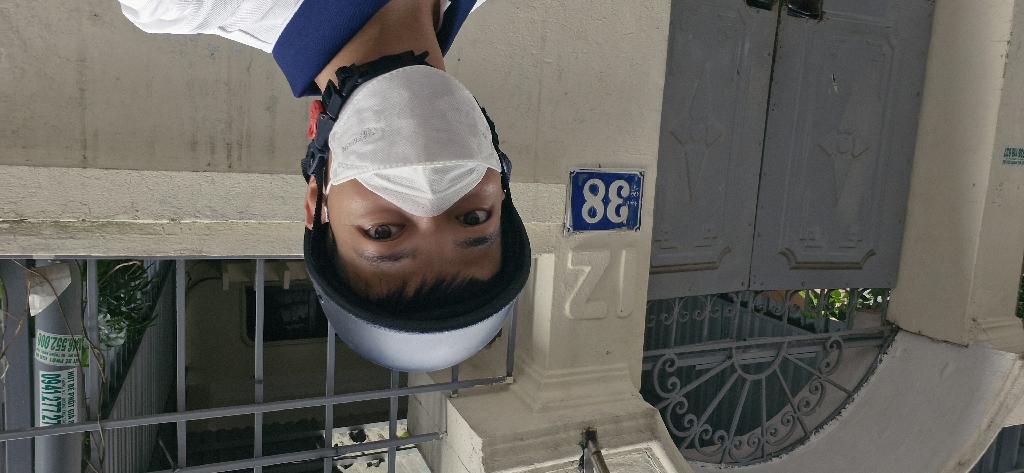 Bán nhà Pháo Đài Láng - diện tích 71.5m2 3 tầng - Nhà 2 Mặt Thoáng - giá 22,9 tỷ