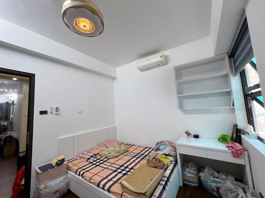 Bán nhà Lĩnh Nam - diện tích 92m2 1 tầng - Căn góc đẹp mới lung linh - giá 4,95 tỷ