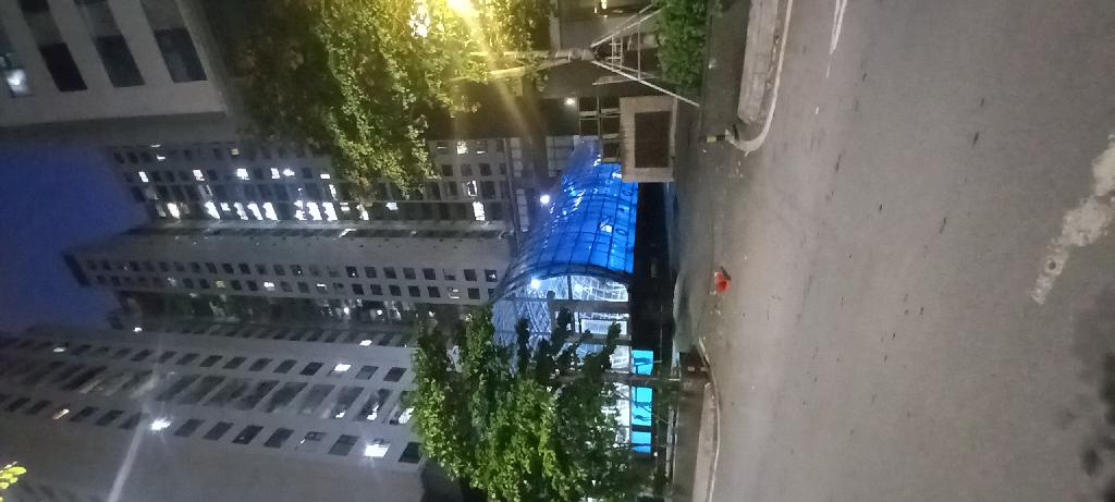 Bán nhà Lê Văn Lương - diện tích 126m2 5 tầng - Căn lô góc view 3 mặt thoáng tuyệt đẹp - giá 10,3 tỷ