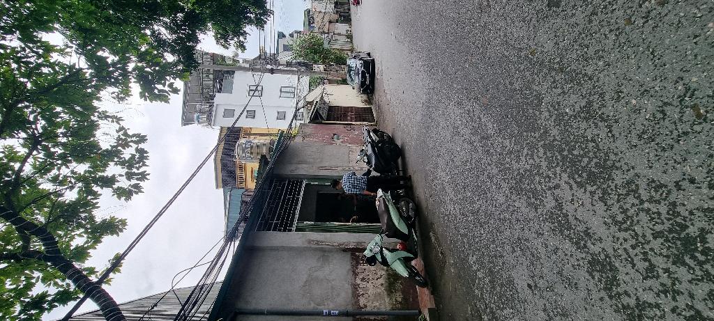 Bán nhà Nguyễn Khoái - diện tích 67m2 1 tầng - ô tô tránh cả 2 mặt tiền - giá 8 tỷ