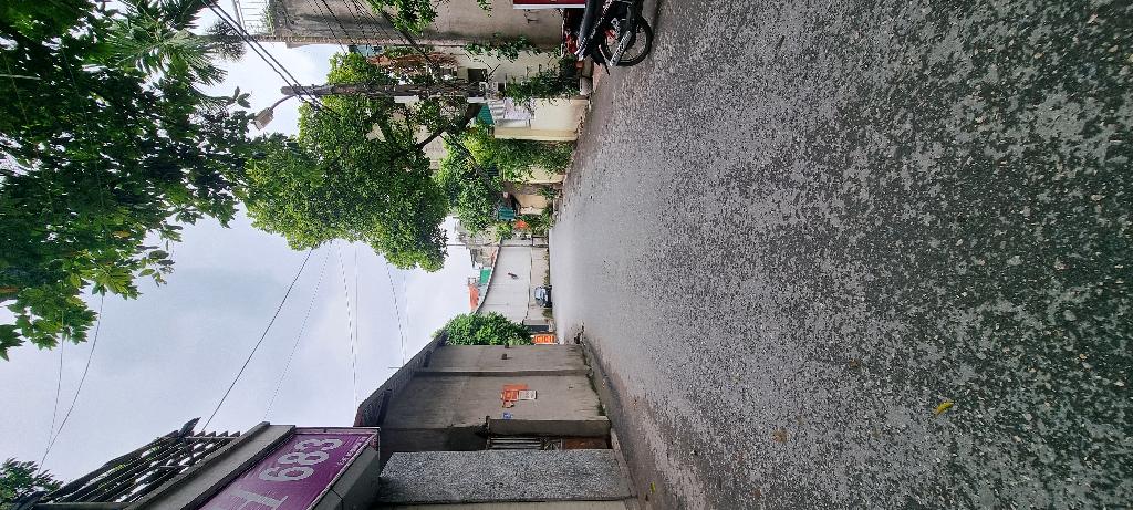 Bán nhà Nguyễn Khoái - diện tích 67m2 1 tầng - ô tô tránh cả 2 mặt tiền - giá 8 tỷ