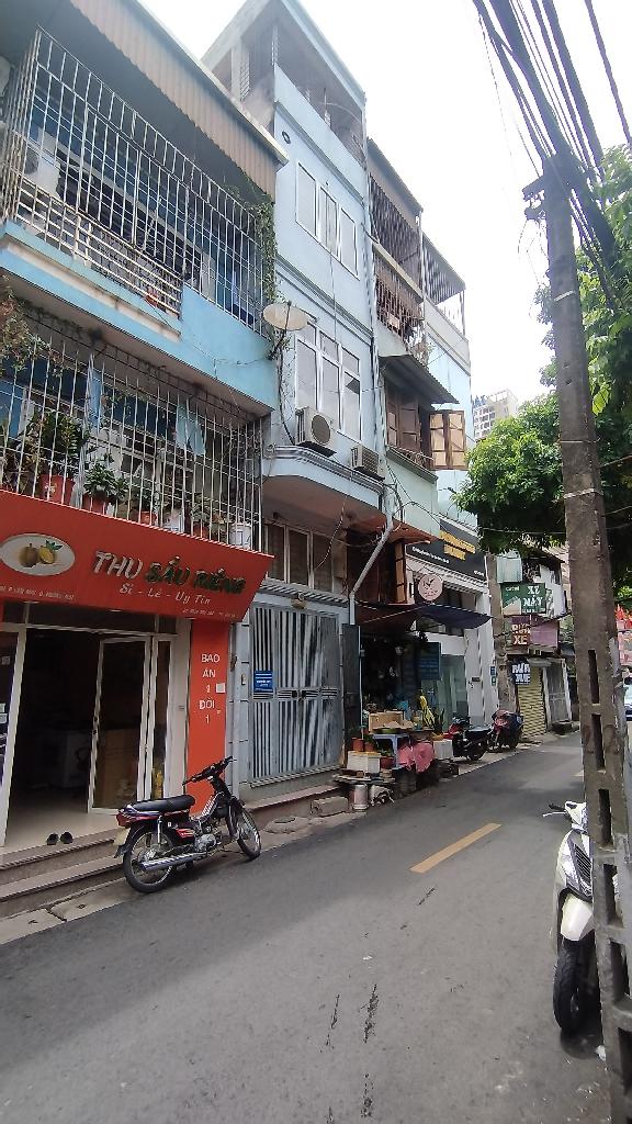 Bán nhà Nguyễn Chính - diện tích 15,2m2 5 tầng - Mặt phố kinh doanh - giá 7 tỷ