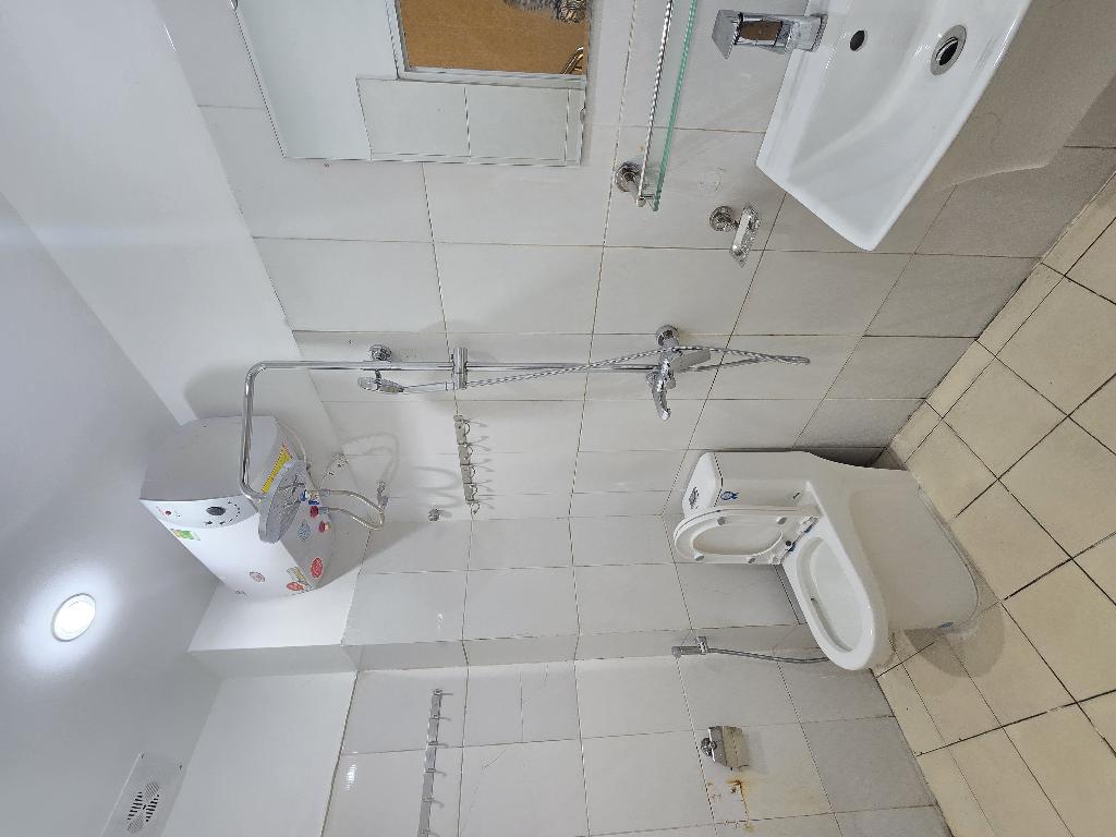 Bán nhà Chùa Bộc - diện tích 15m2 6 tầng - Ô tô sát nhà - giá 7 tỷ