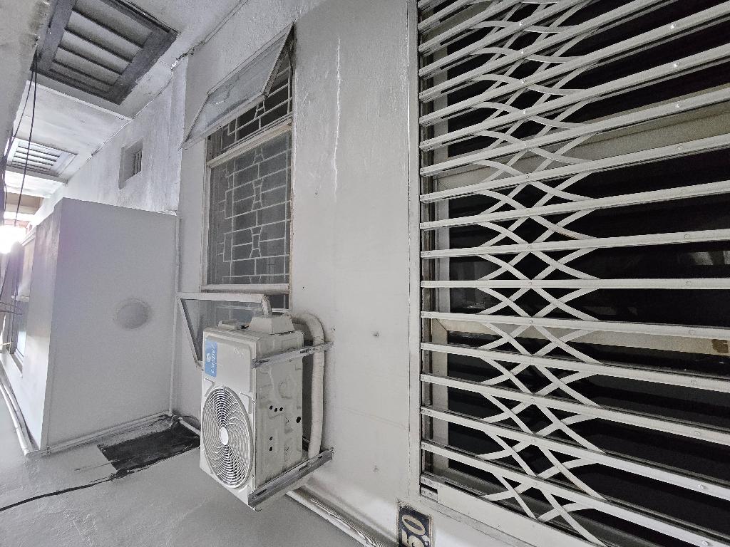 Bán nhà Chùa Bộc - diện tích 15m2 6 tầng - Ô tô sát nhà - giá 7 tỷ