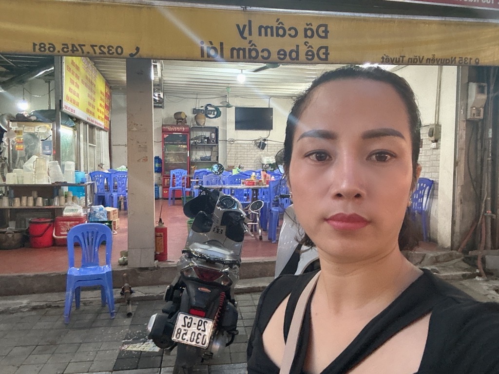 Bán nhà Nguyễn Văn Tuyết - diện tích 74m2 2 tầng - Mặt phố ẩm thực trung tâm Đống Đa - giá 17 tỷ