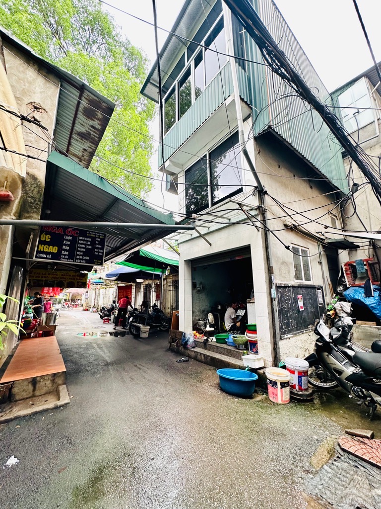 Bán nhà Hồ Đắc Di - diện tích 13m2 2 tầng - Ô TÔ ĐỖ CỬA - giá 2,28 tỷ