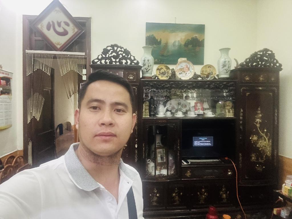 Bán nhà Trịnh Đình Cửu - diện tích 60m2 3 tầng - ô tô qua nhà - giá 13 tỷ