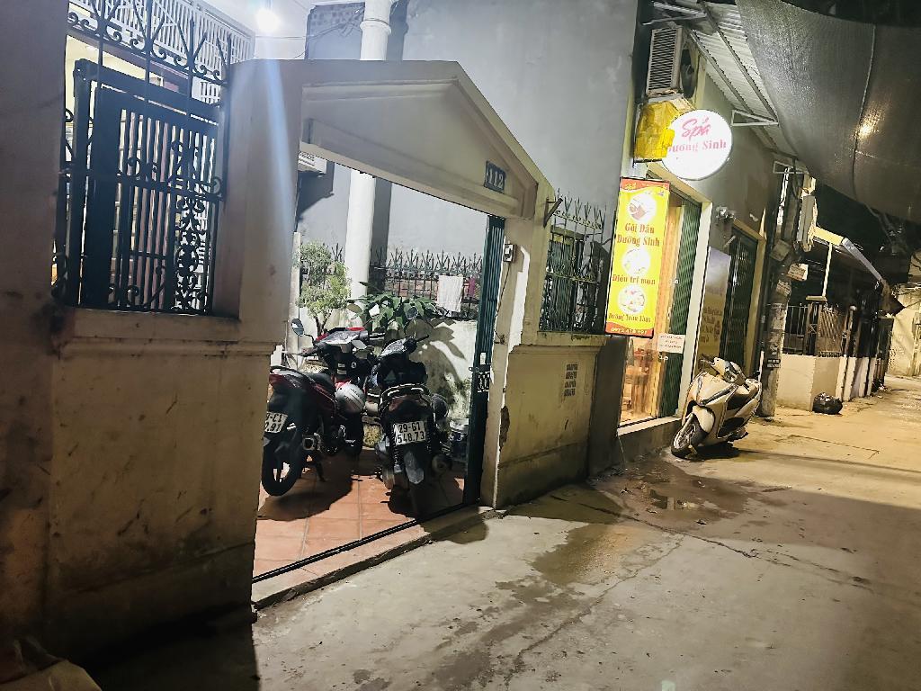 Bán nhà Trịnh Đình Cửu - diện tích 60m2 3 tầng - ô tô qua nhà - giá 13 tỷ