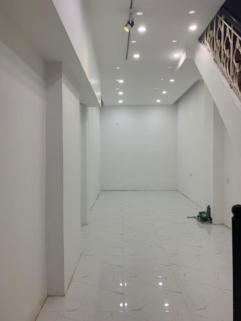 Bán nhà Tôn Đức Thắng - diện tích 42m2 5 tầng - Mặt phố kinh doanh sầm uất - giá 19 tỷ