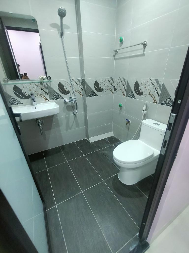 Bán nhà Quốc Tử Giám - diện tích 33m2 6 tầng - Mặt phố vỉa hè đá bóng, kinh doanh đỉnh - giá 22,5 tỷ