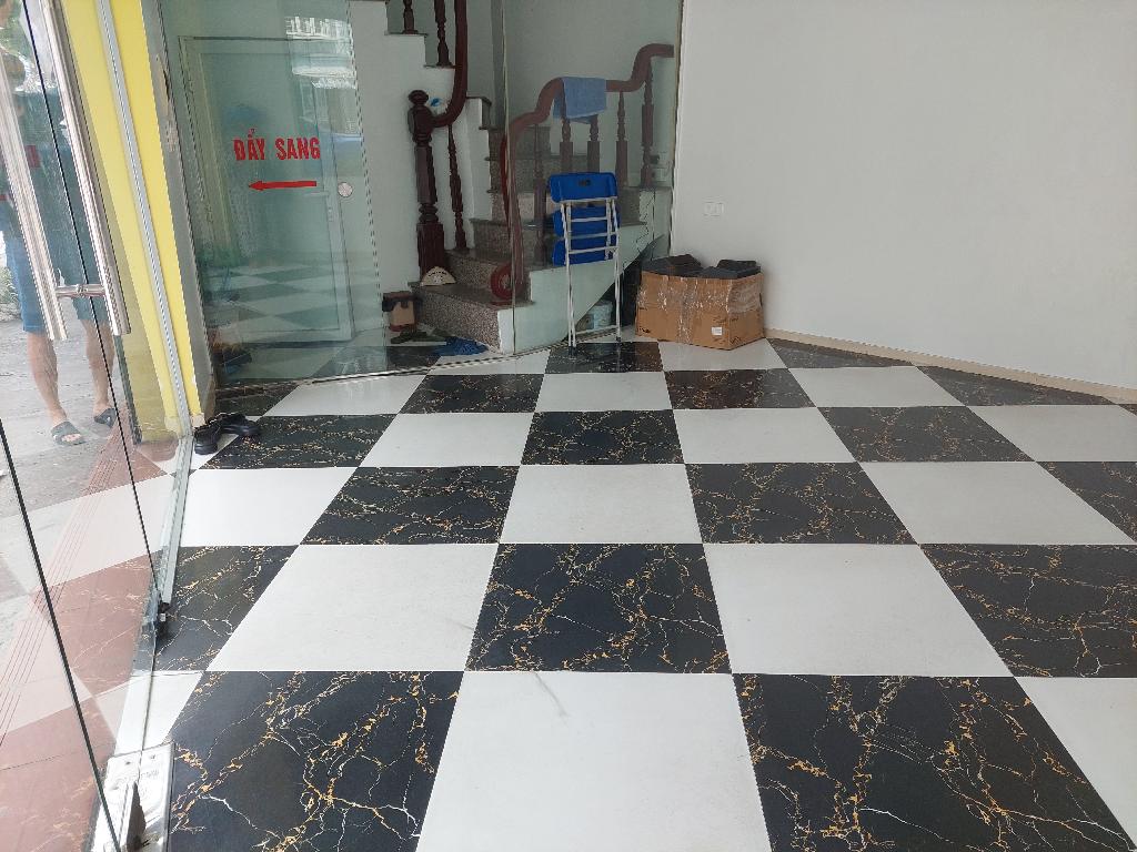 Bán nhà Minh Khai - diện tích 22m2 3 tầng - Mặt phố kinh doanh đỉnh - giá 6,5 tỷ