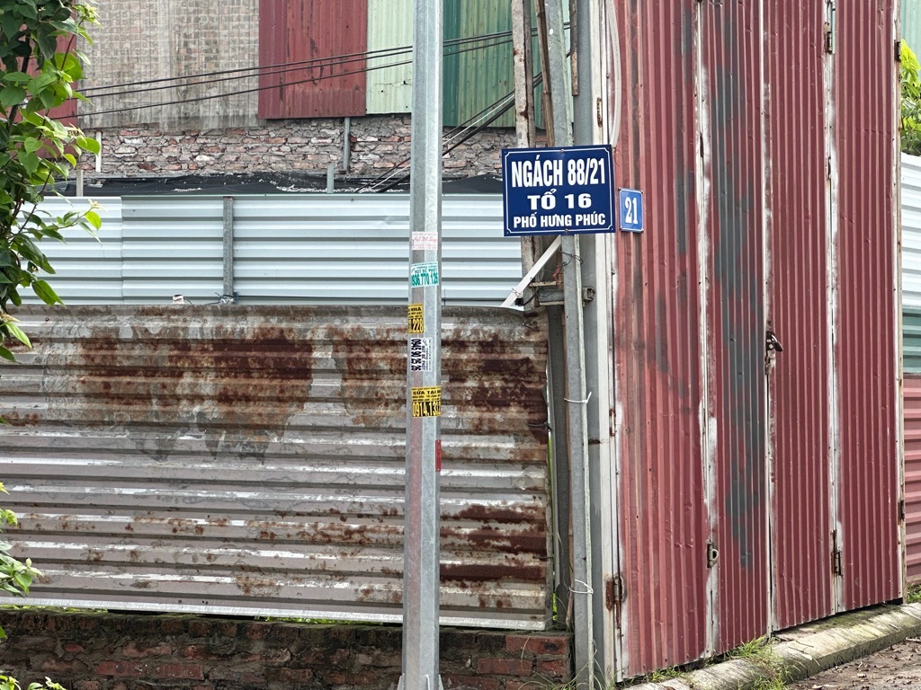 Bán nhà Hưng Phúc - diện tích 63m2 1 tầng - ô tô vào nhà - giá 0 tỷ