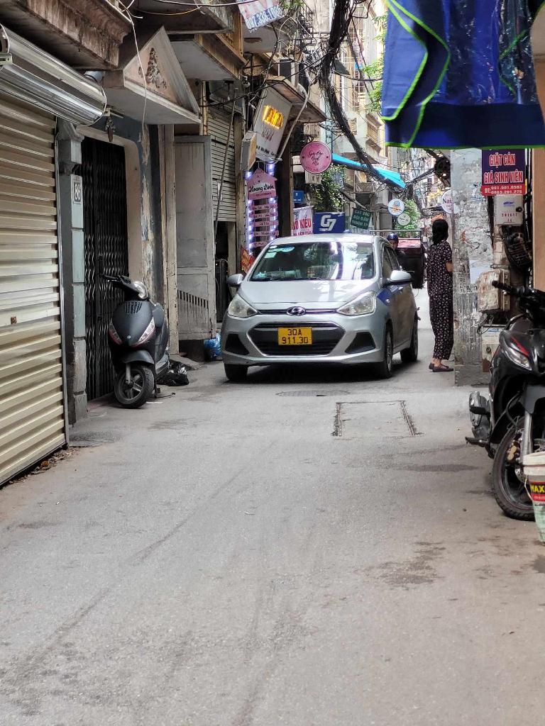 Bán nhà Ngõ Gốc Đề - diện tích 39,7m2 5 tầng - Nhà hoàn thiện long lanh, nội thất cao cấp - giá 13,5 tỷ