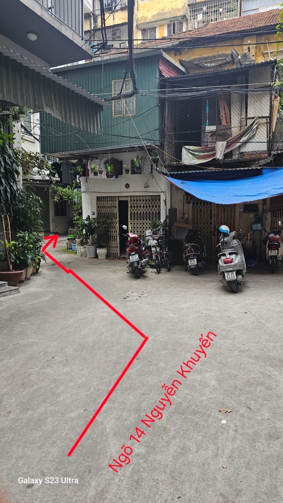 Bán nhà Nguyễn Khuyến - diện tích 29,3m2 1 tầng - Khu tập thể Tầng 1 đường sắt - giá 5,7 tỷ