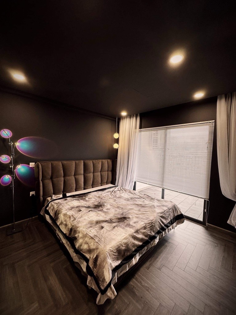 Bán nhà Hoàng Mai - diện tích 114m2 6 tầng - Căn góc sở hữu hai hướng view đẹp - giá 11,4 tỷ