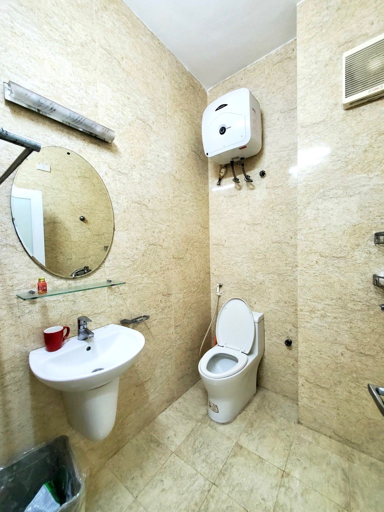 Bán nhà Hồ Đắc Di - diện tích 57.1m2 3 tầng - Ô TÔ ĐỖ CỬA - giá 14,5 tỷ