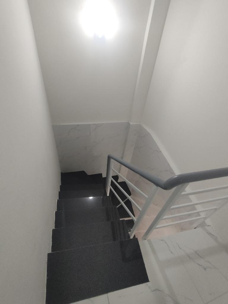 Bán nhà Khương Trung - diện tích 30.5m2 2 tầng - nhà đẹp hiếm có - giá 3,2 tỷ