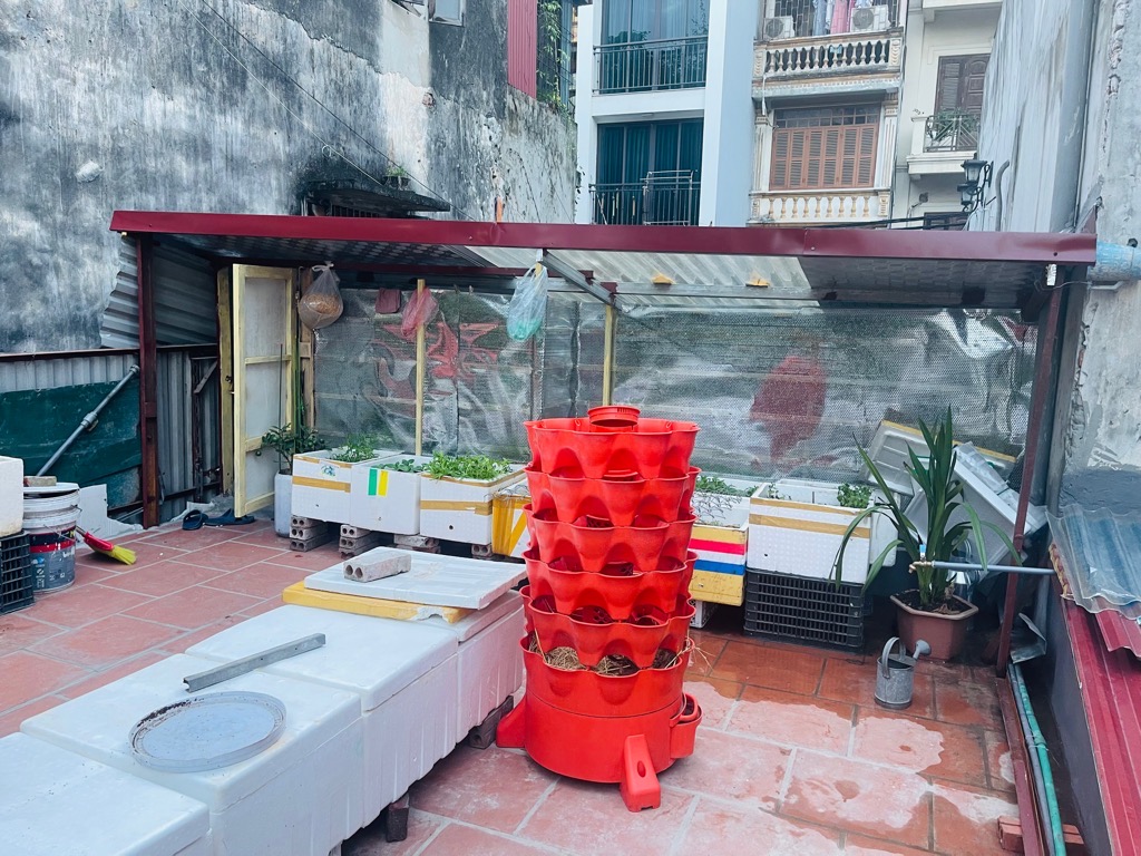 Bán nhà Thái Thịnh - diện tích 97m2 1 tầng - MẶT NGÕ Ô TÔ - KINH DOANH TỐT - giá 6,3 tỷ