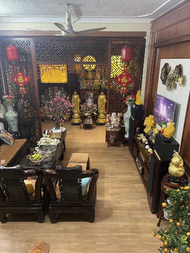 Bán nhà Lĩnh Nam - diện tích 81m2 6 tầng - Gần ô tô, lô góc - giá 20 tỷ