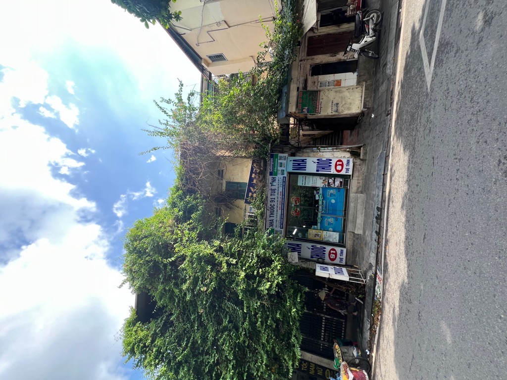 Bán nhà Tuệ Tĩnh - diện tích 14m2 1 tầng - Ô tô tránh - giá 12 tỷ