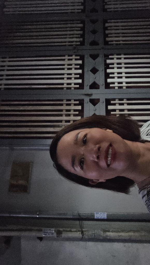 Bán nhà Nguyễn Chính - diện tích 37m2 2 tầng - Ô TÔ CÁCH 20M - giá 2,5 tỷ