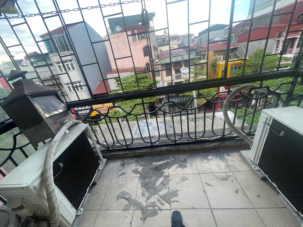 Bán nhà Nguyễn Lương Bằng - diện tích 19m2 5 tầng - Mặt phố VIP - giá 11,5 tỷ