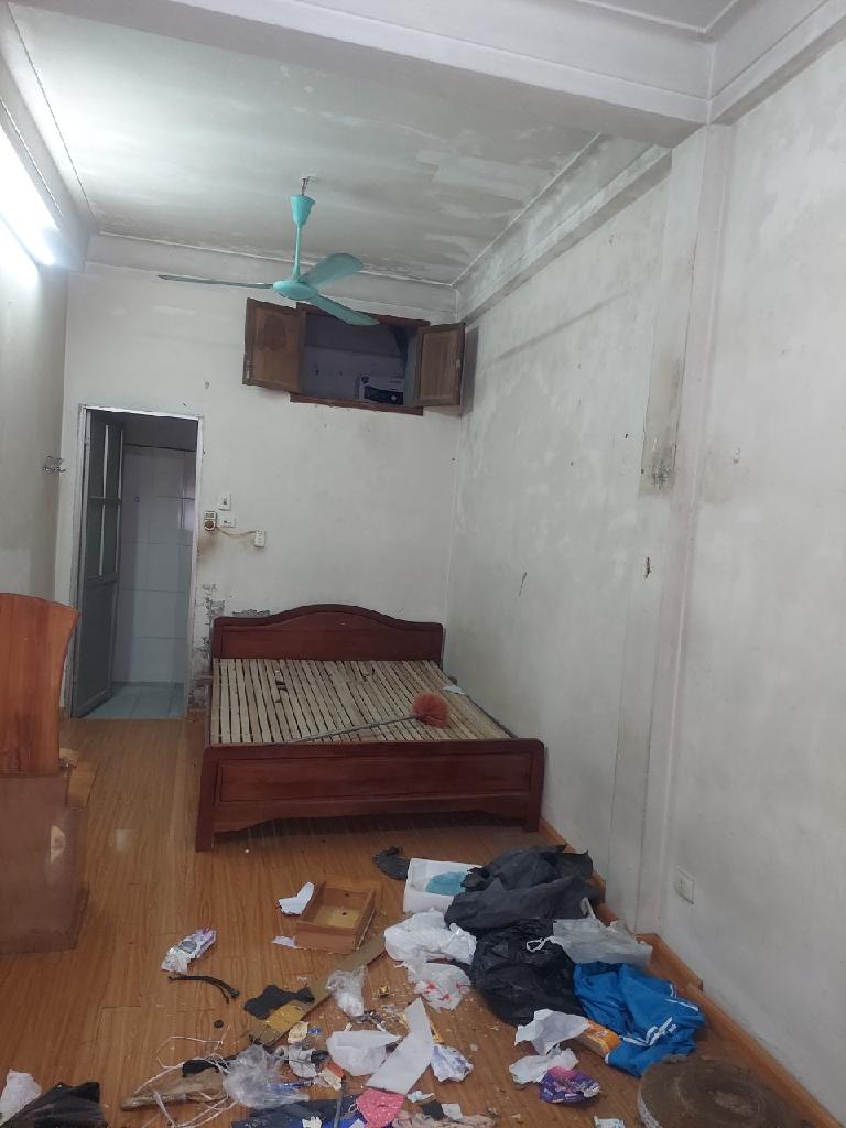 Bán nhà Giải Phóng - diện tích 82.5m2 6 tầng - Ô tô đỗ cửa - giá 19,9 tỷ