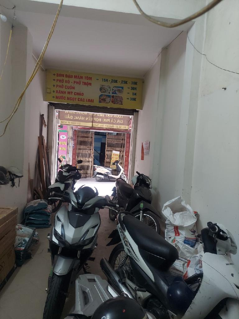 Bán nhà Giải Phóng - diện tích 82.5m2 6 tầng - Ô tô đỗ cửa - giá 19,9 tỷ