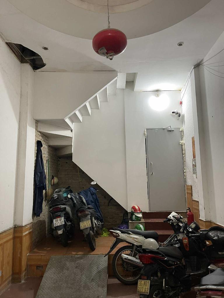 Bán nhà Nguyễn Xiển - diện tích 58m2 6 tầng - ô tô tránh đỗ cửa - giá 19,8 tỷ