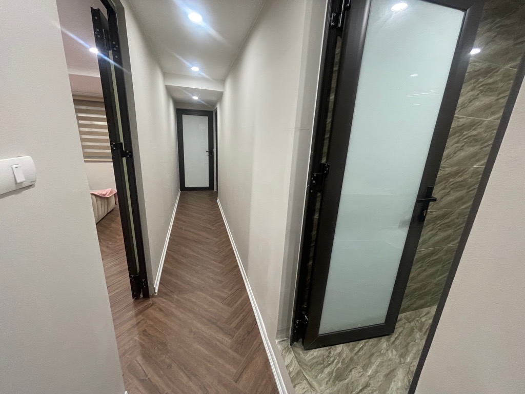 Bán nhà Lý Văn Phức - diện tích 36m2 2 tầng - Ô TÔ ĐỖ CHÂN CẦU THANG - giá 5,9 tỷ