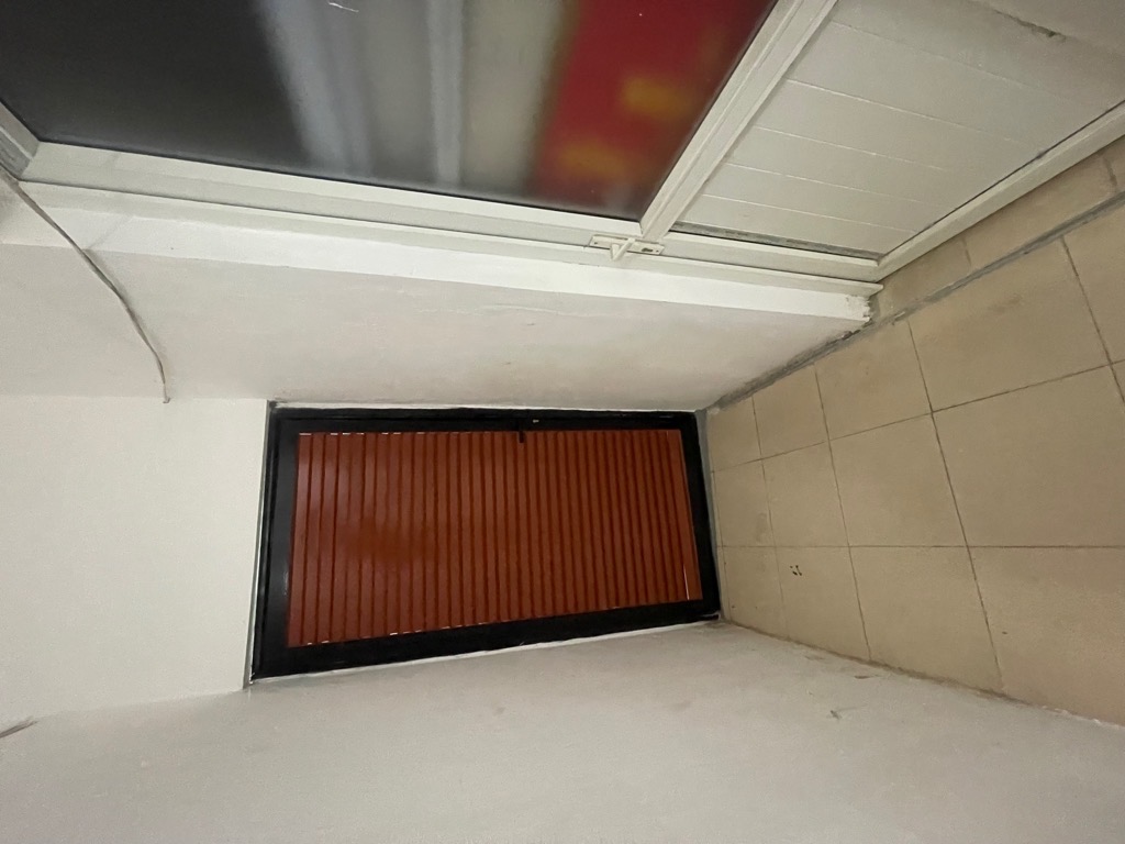 Bán nhà Lý Văn Phức - diện tích 36m2 2 tầng - Ô TÔ ĐỖ CHÂN CẦU THANG - giá 5,9 tỷ