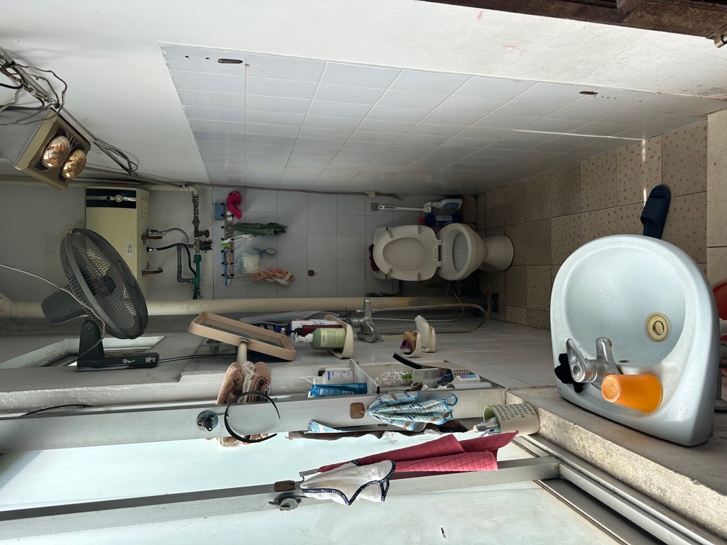 Bán nhà Trần Quý Cáp - diện tích 19m2 3 tầng - mặt phố kinh doanh sầm uất - giá 4,6 tỷ