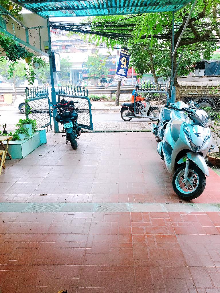 Bán nhà Giải Phóng - diện tích 90m2 2 tầng - Ô tô tránh - giá 7,3 tỷ