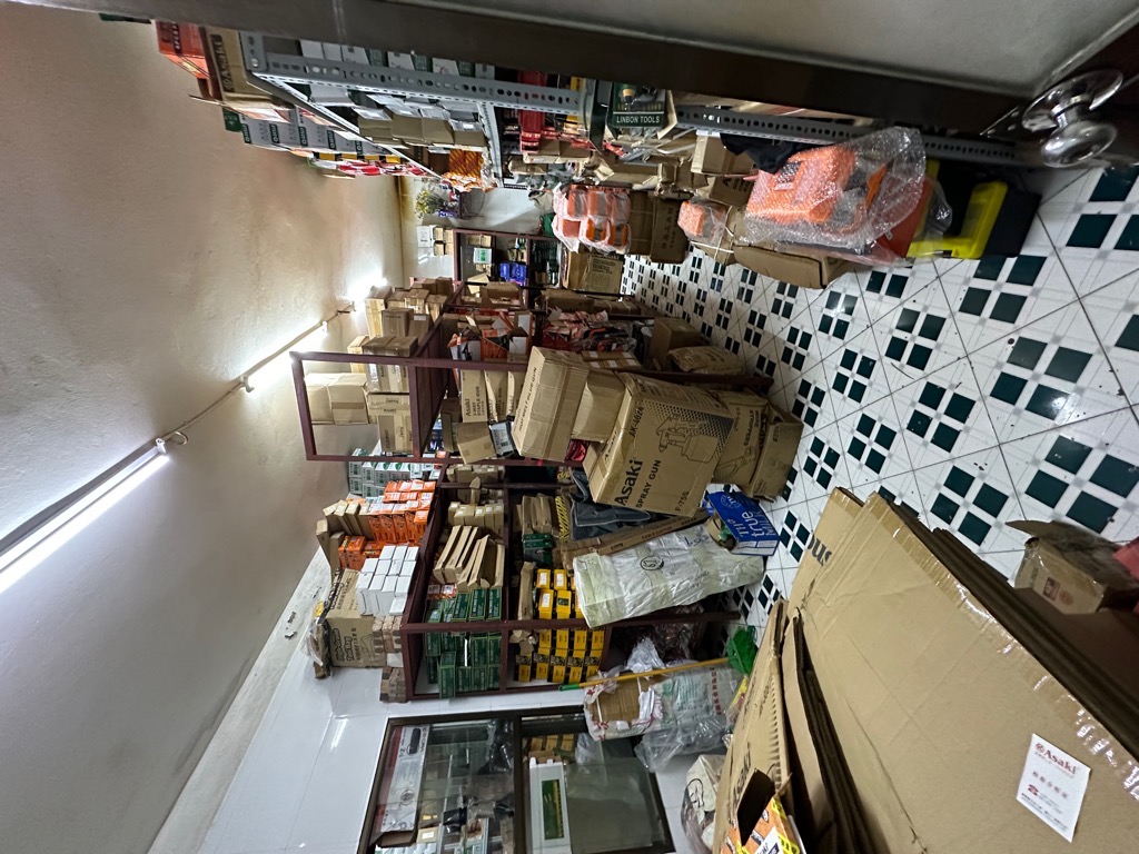 Bán nhà Nguyễn Công Trứ - diện tích 75m2 1 tầng - ô tô đỗ cửa - giá 6 tỷ