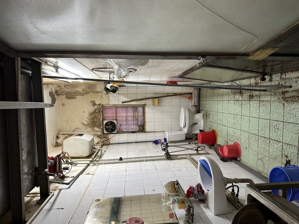 Bán nhà Nguyễn Công Trứ - diện tích 75m2 1 tầng - ô tô đỗ cửa - giá 6 tỷ