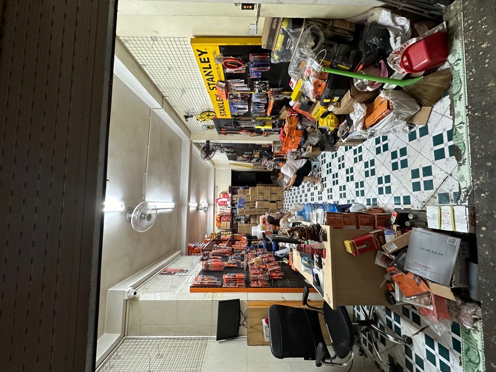 Bán nhà Nguyễn Công Trứ - diện tích 75m2 1 tầng - ô tô đỗ cửa - giá 6 tỷ