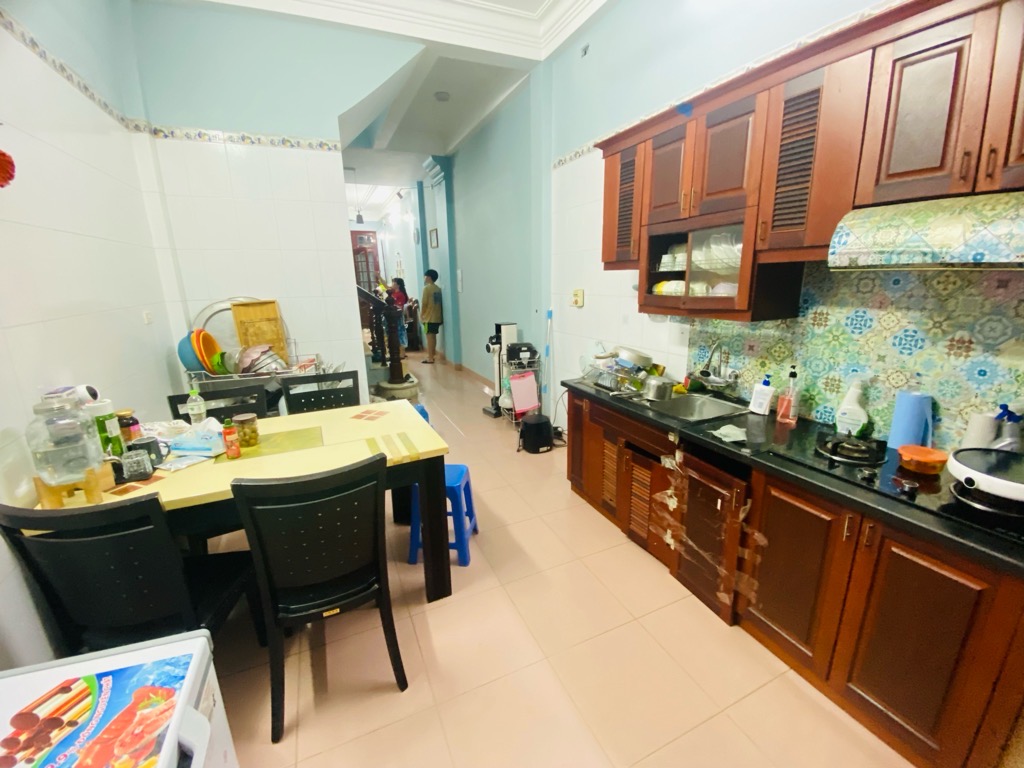 Bán nhà Hoàng Đạo Thành - diện tích 58m2 4 tầng - Ô TÔ TRÁNH - giá 13,8 tỷ