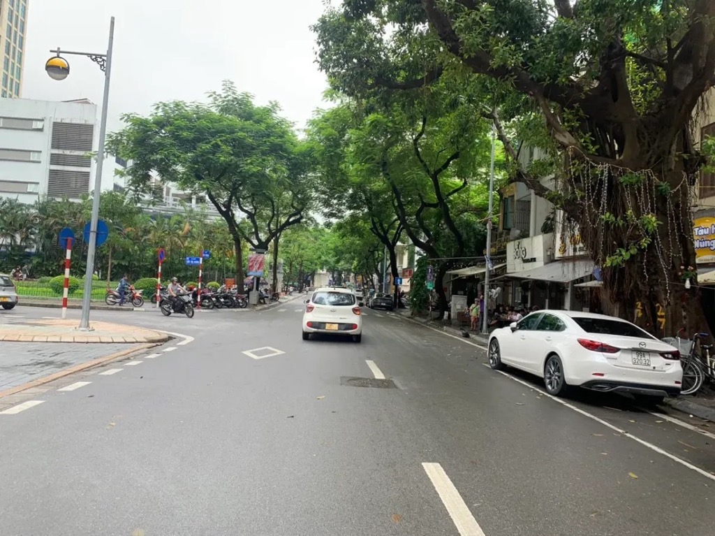 Bán nhà Thái Phiên - diện tích 15m2 1 tầng - mặt phố kinh doanh đỉnh - giá 7,5 tỷ