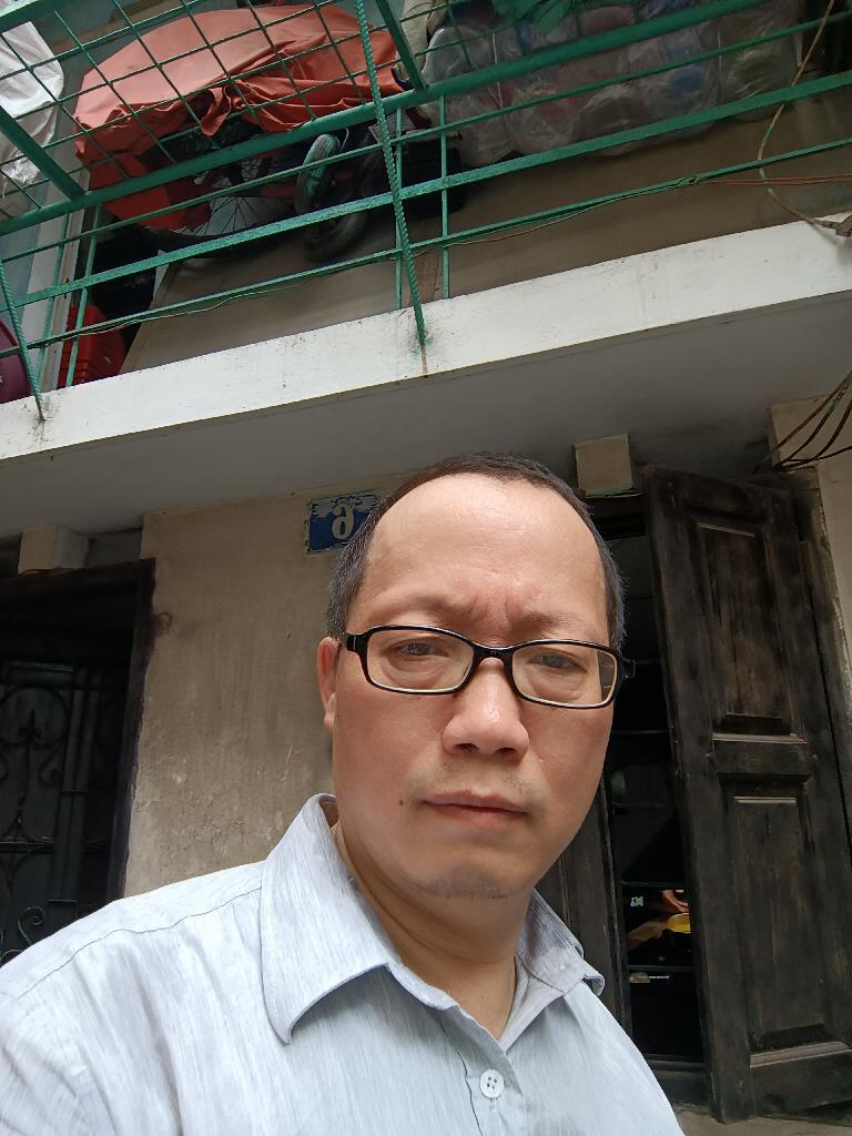 Bán nhà Đặng Trần Côn - diện tích 12m2 3 tầng - Nhà cách phố 10m - giá 1,5 tỷ