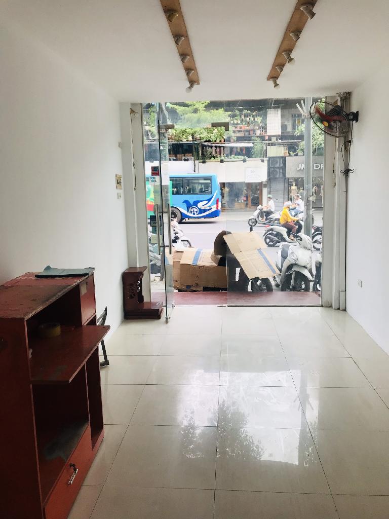 Bán nhà Phạm Ngọc Thạch - diện tích 45m2 1 tầng - SIÊU HIẾM - giá 9,3 tỷ