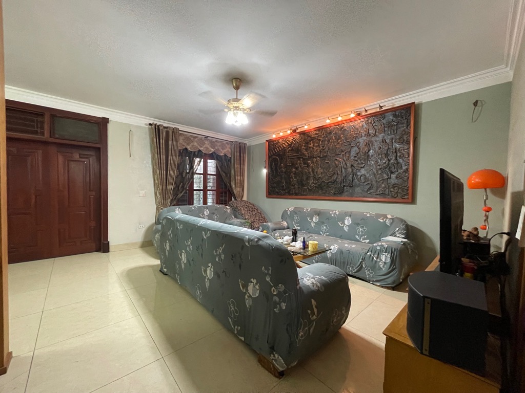 Bán nhà Trần Phú - diện tích 96m2 5 tầng - Biệt thự sân vườn - giá 17 tỷ