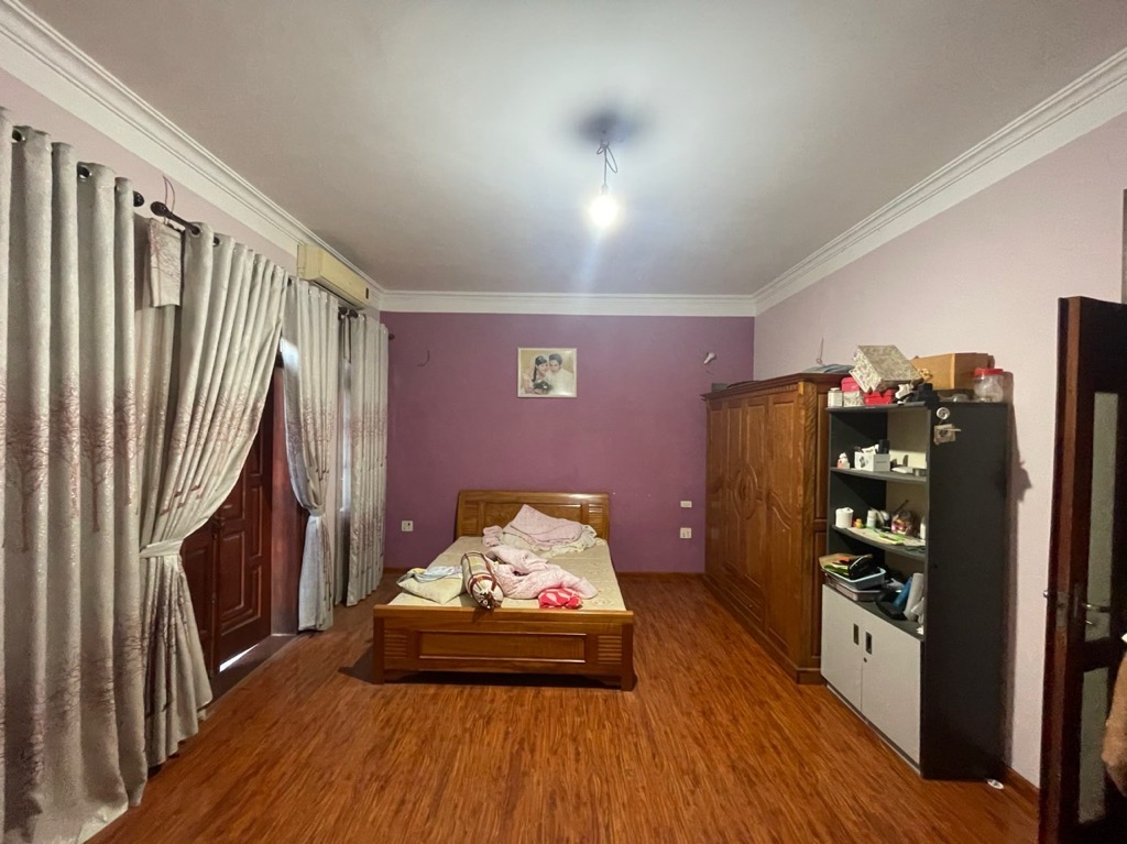 Bán nhà Trần Phú - diện tích 96m2 5 tầng - Biệt thự sân vườn - giá 17 tỷ