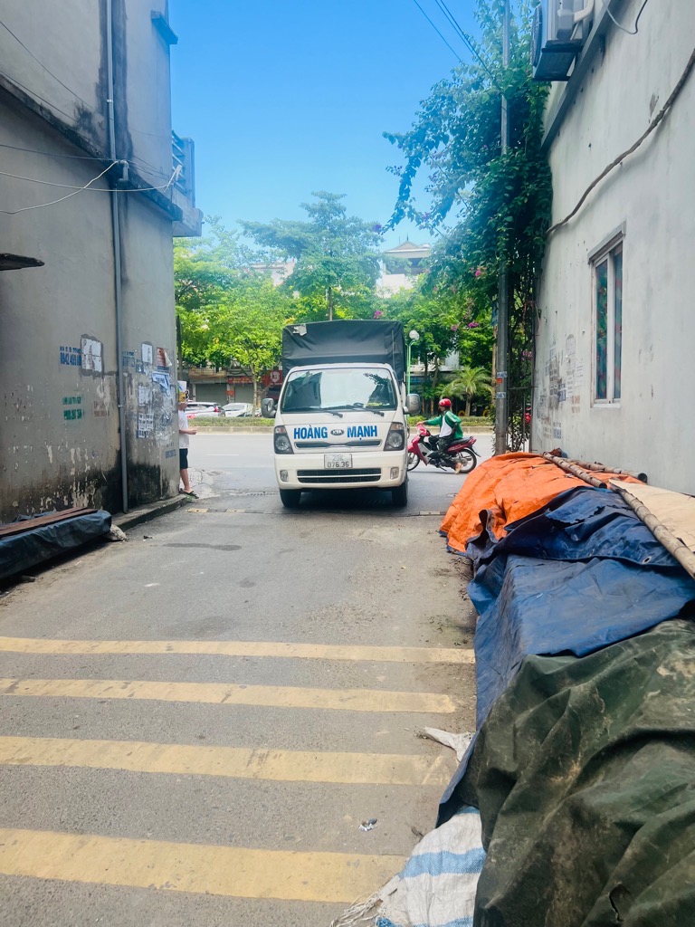 Alternative view of Bán nhà trong ngõ Ngô Gia Tự 44m2 x 4 tầng, Q. Long Biên - Giá 8,6 tỷ