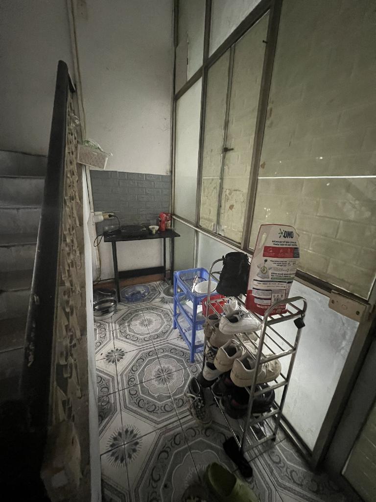 Bán nhà Giải Phóng - diện tích 38m2 4 tầng - Mặt phố - giá 18 tỷ