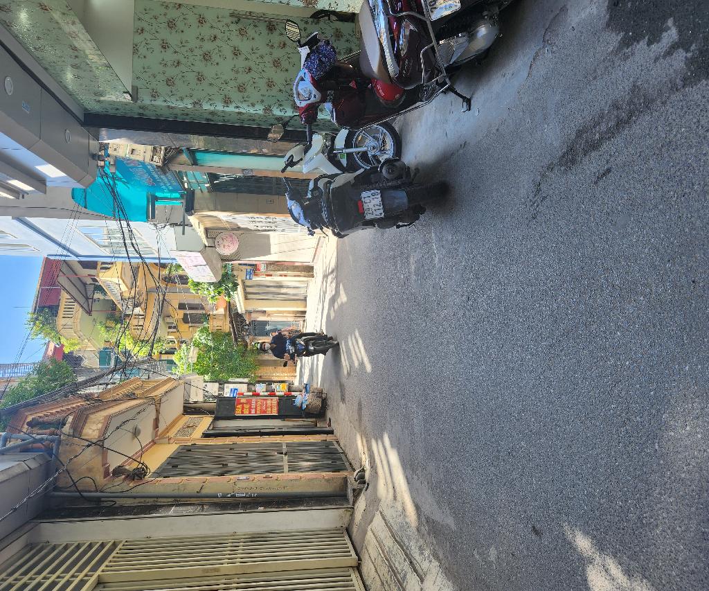 Bán nhà Khương Trung - diện tích 91.1m2 5 tầng - Ô tô tránh vào nhà - giá 20,5 tỷ